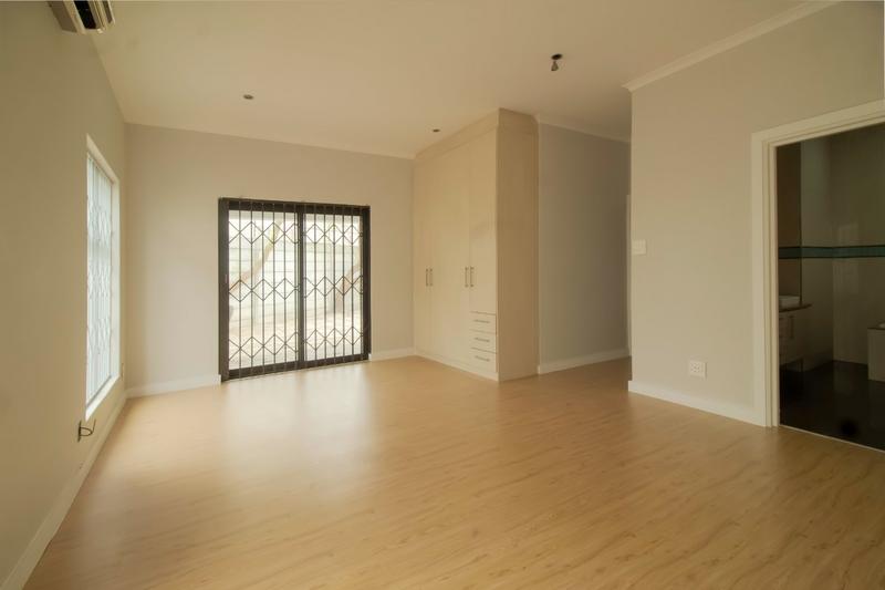 4 Bedroom Property for Sale in Parklands North Western Cape
